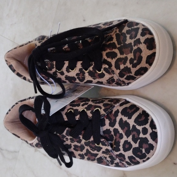 Cat & Jack Other - Cat & Jack animal print sneakers.
